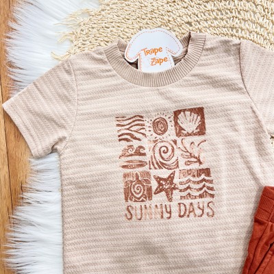 Conj. Camiseta em Linho Sunny Days e Bermuda em Moletinho - Caramelo e Ferrugem